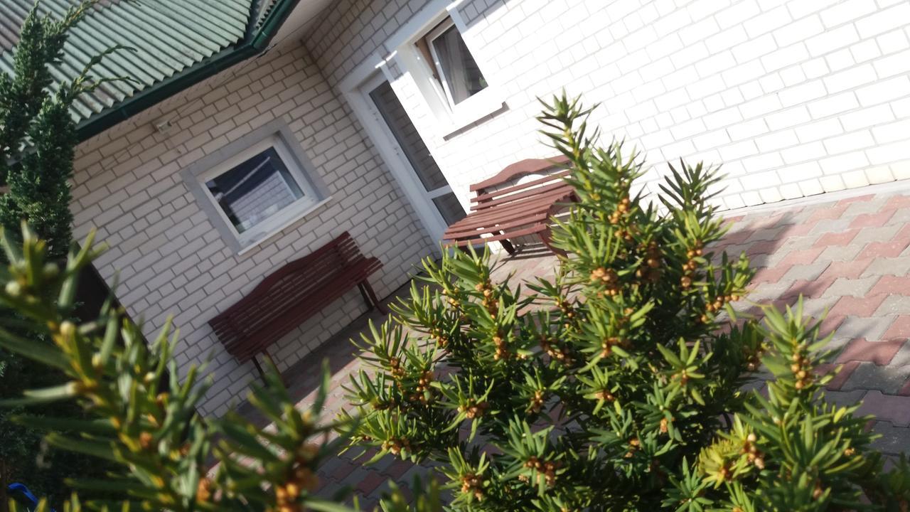 Guest House Uyutnyy Brest Exterior foto